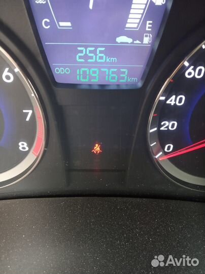 Hyundai Solaris 1.4 AT, 2013, 109 000 км