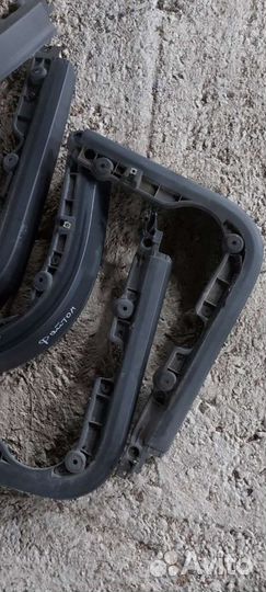 Накладка обшивки двери на Volkswagen Phaeton