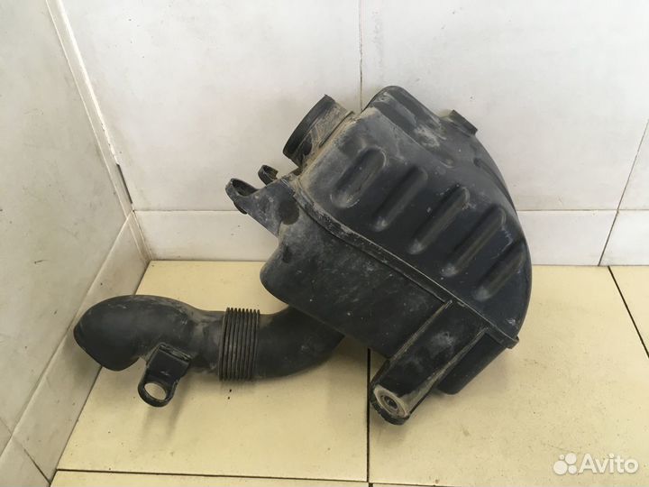 Резонатор воздушного фильтра Golf VI 2009-2012