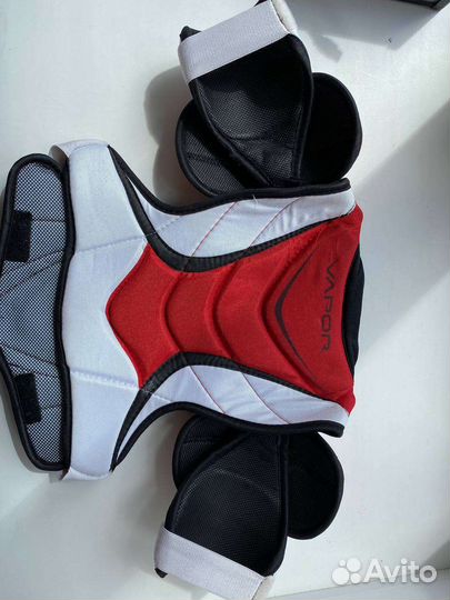 Нагрудник хоккейный bauer vapor