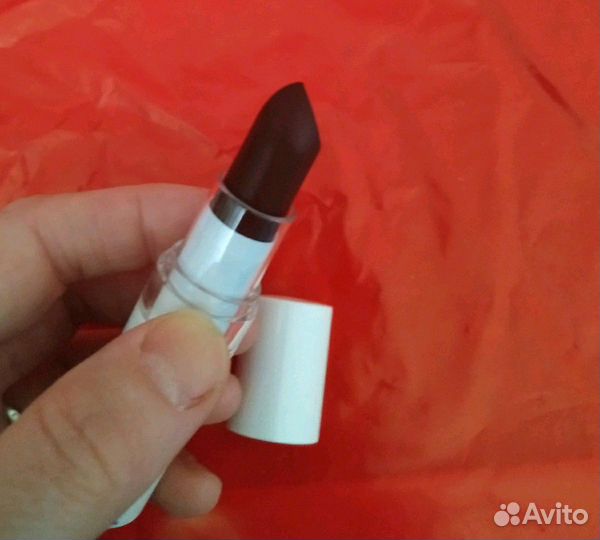Помада Avon