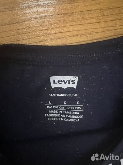 Футболка levis на девочку рост 152см. Оригинал