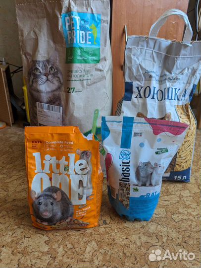 Наполнитель и корм для крыс