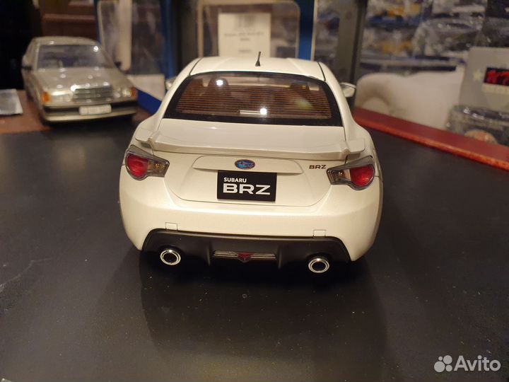 1:18 Autoart Subaru BRZ White