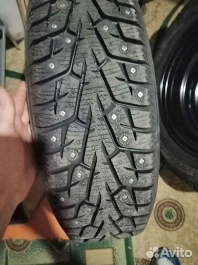 Yokohama Ice Guard Stud IG55 205/60 R16 96T