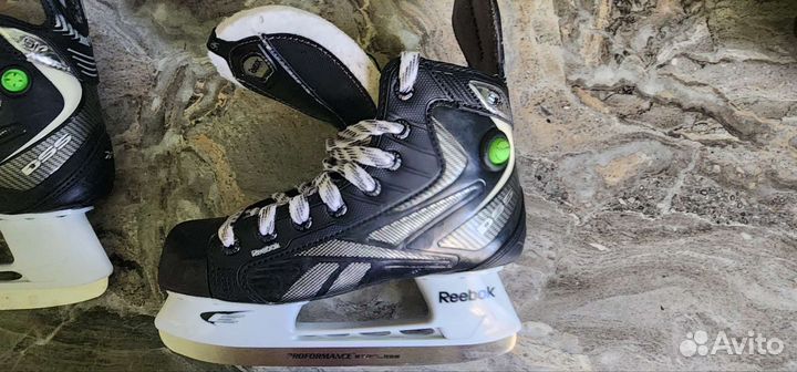 Коньки хоккейные Reebok 35 размер