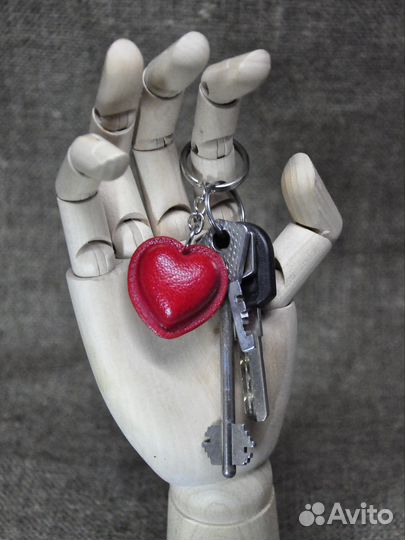 Брелок Сердечко из натур. кожи для ключей и сумки