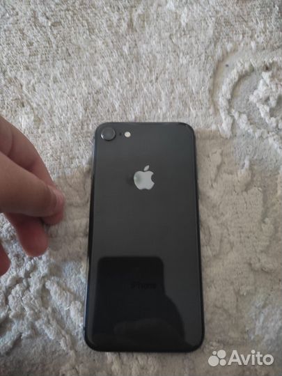 iPhone 8 64 гб