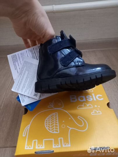 Ботинки для девочки новые 20 размер baby go