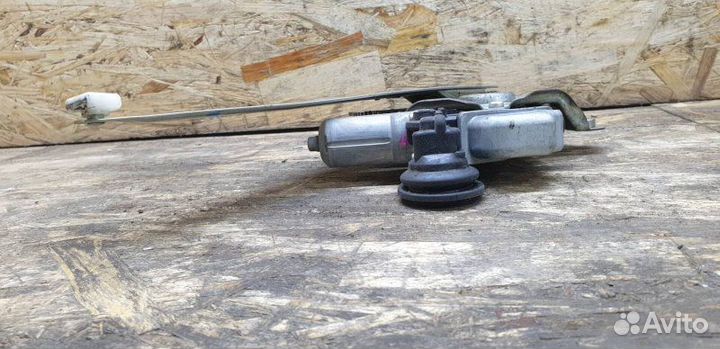 Стеклоподъемник задний правый Lexus Is 2 2.5 2008