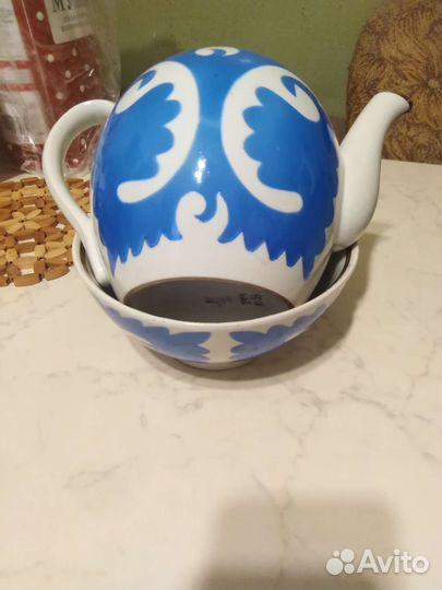 Пиалла и чайник заварной на 1.0 литра