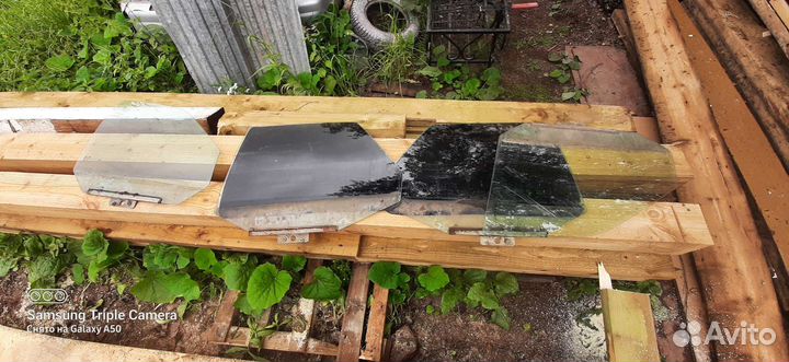 Стекла боковые ваз 2110