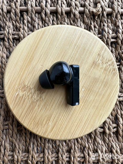 Правый наушник freebuds pro