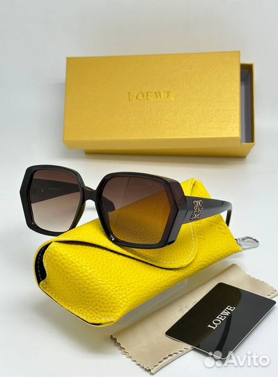 Солнцезащитные очки Loewe