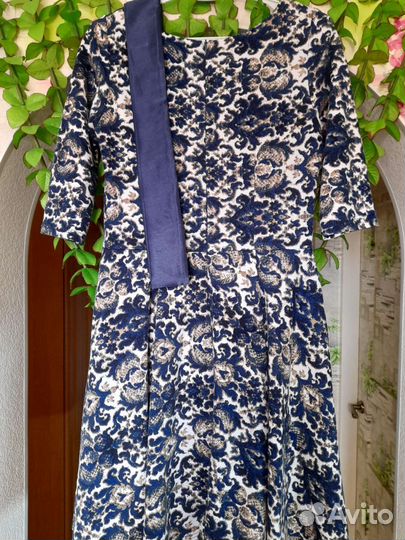 Платье нарядное