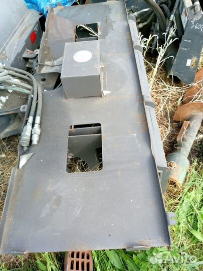 Щетка дорожная для минипогрузчика