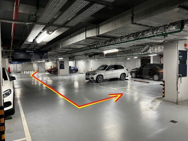 Машиноместо, 13 м²