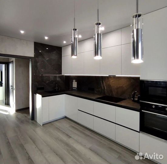 Кухня угловая на заказ.мдф фасады