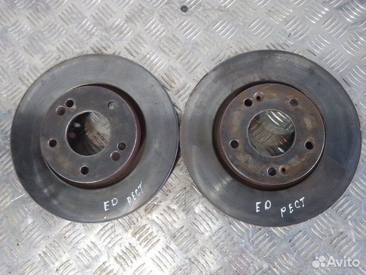 Диск тормозной передний Kia Ceed ED 06-12