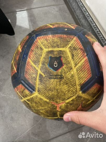 Футбольный мяч nike