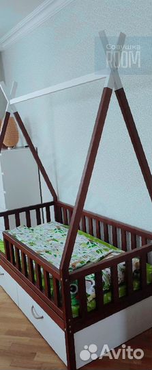 Детская кровать домик