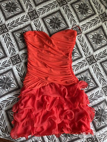 Вечернее платье