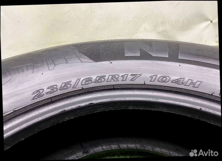 Nexen N8000 235/65 R17