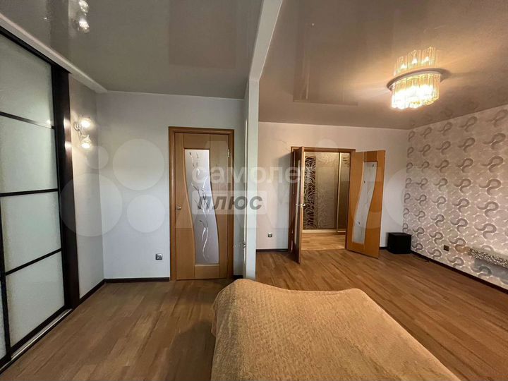 3-к. квартира, 70 м², 6/9 эт.