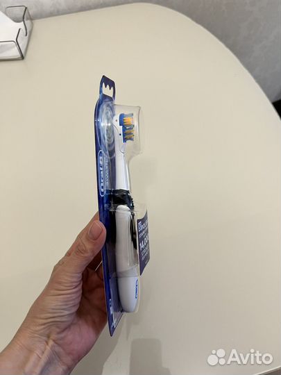 Oral-B, 3D White, зубная щетка на батарейках