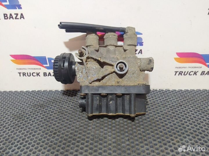 Кран уровня пола главный