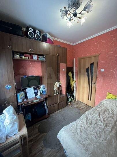 3-к. квартира, 74 м², 1/9 эт.