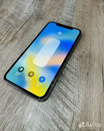 iPhone X, 256 ГБ