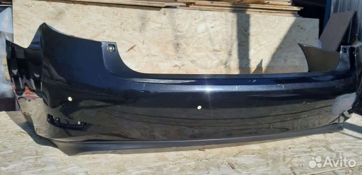 Бампер на lexus is250