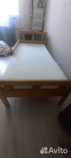 Детская кровать IKEA с матрасом