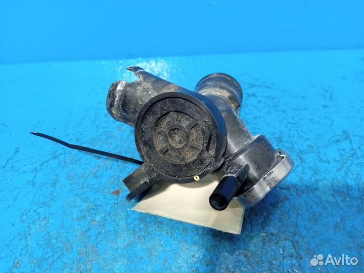 Заливная горловина радиатора Nissan Teana J32