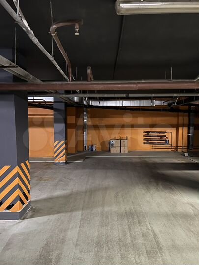 Машиноместо, 28 м²