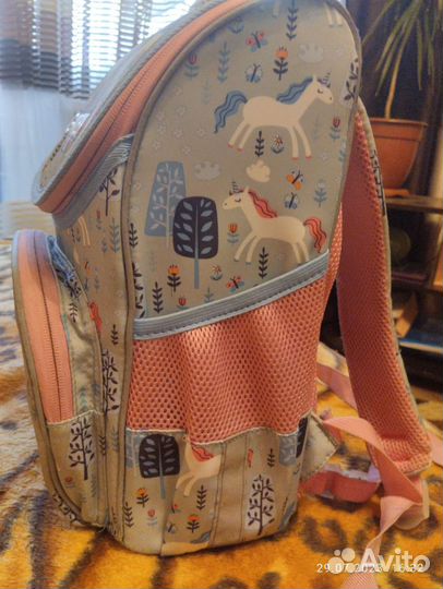 Ранец для девочки
