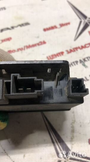 Блок keyless-go w211 Mercedes задней двери