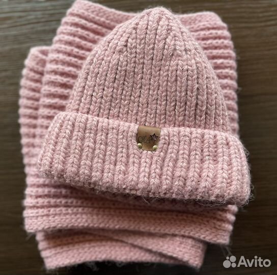 Комплект шапка и снуд женский