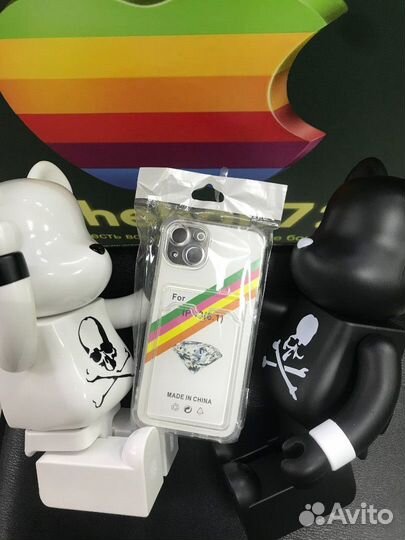 Чехол силиконовый с карманом для карт iPhone 13