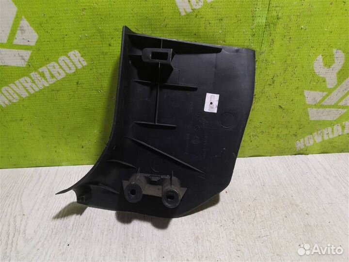 Обшивка стойки Шкода Октавия А4