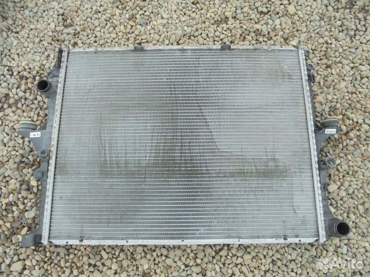 Радиатор Volkswagen Touareg 7L6 BHK 2006/7