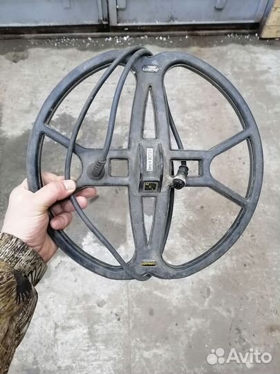 Металлоискатель Minelab X-Terra 705