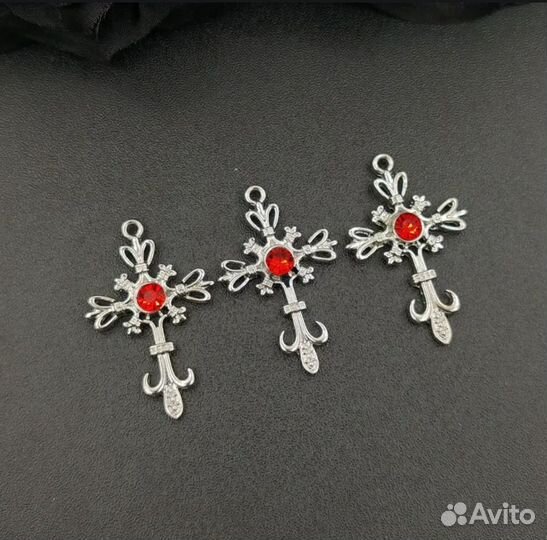 Готические серьги