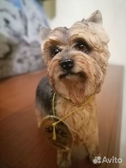 Статуэтка йоркширский терьер leonardo collection