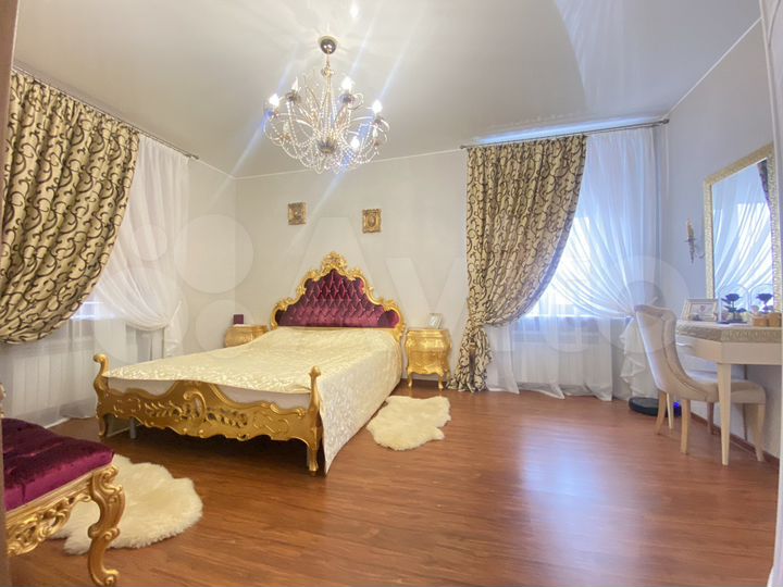 3-к. квартира, 79 м², 3/5 эт.