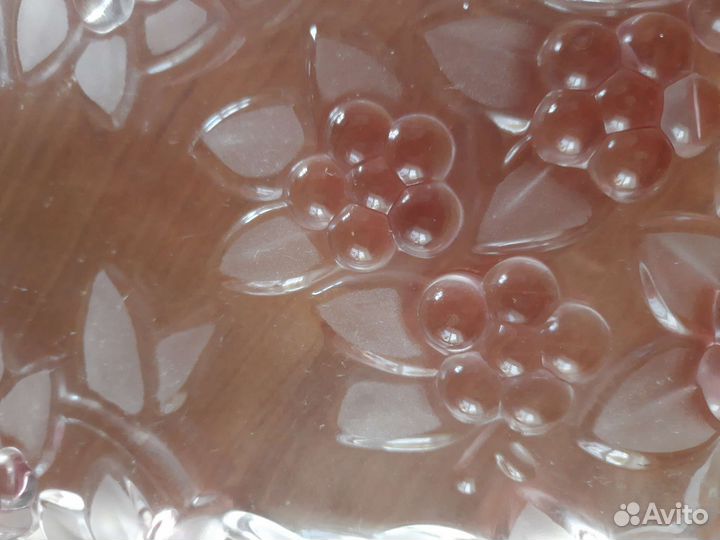 Комплект посуды:вазочка и поднос