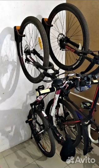 Настенный держатель для велосипеда