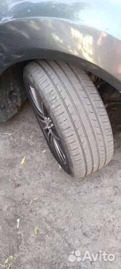 R19 Accelera 651 255/50, PCD 5x112 DIA 66.6