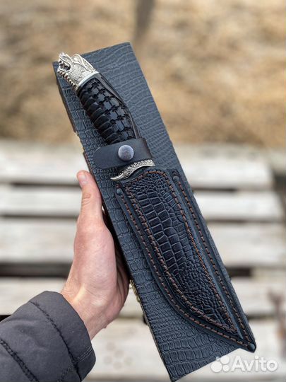 Нож хищник из дамасской стали охотничий